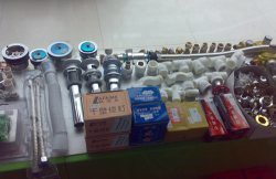 建筑鋼材與日用百貨 現代生活中的兩類必需品